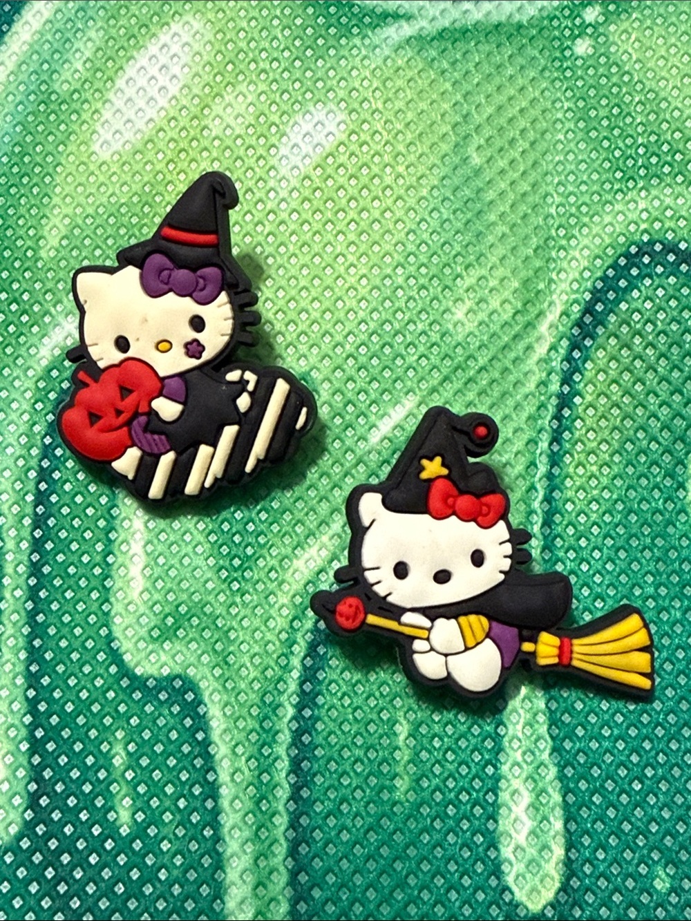 Hello Kitty Halloween Witch Costume Croc charm set